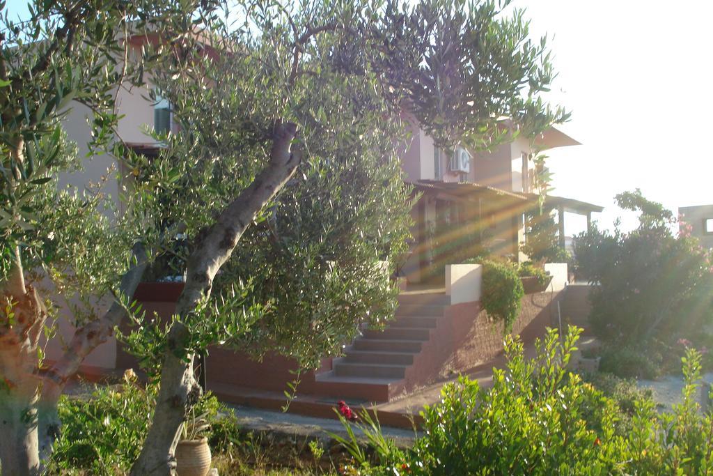 Hotel de apartamente Theodosia